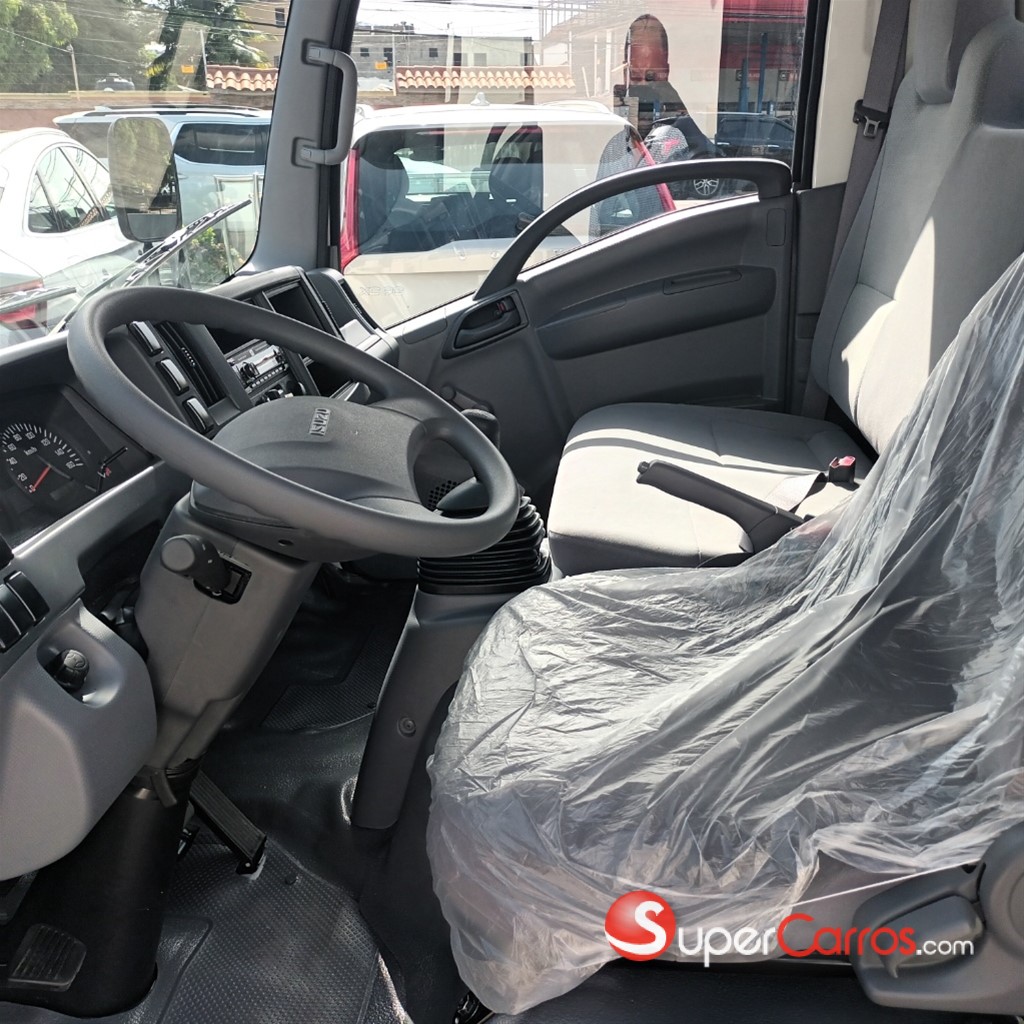 2026 Isuzu NMR 10 PIES — foto 4 / 8