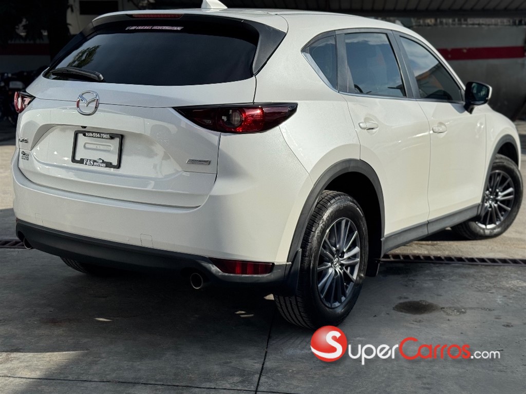 2019 Mazda CX-5 Sport — foto 6 / 12
