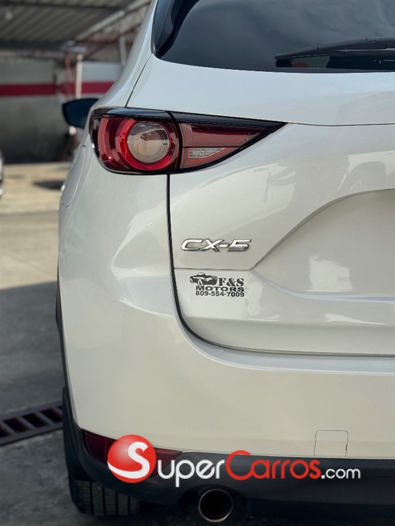 2019 Mazda CX-5 Sport — foto 8 / 12