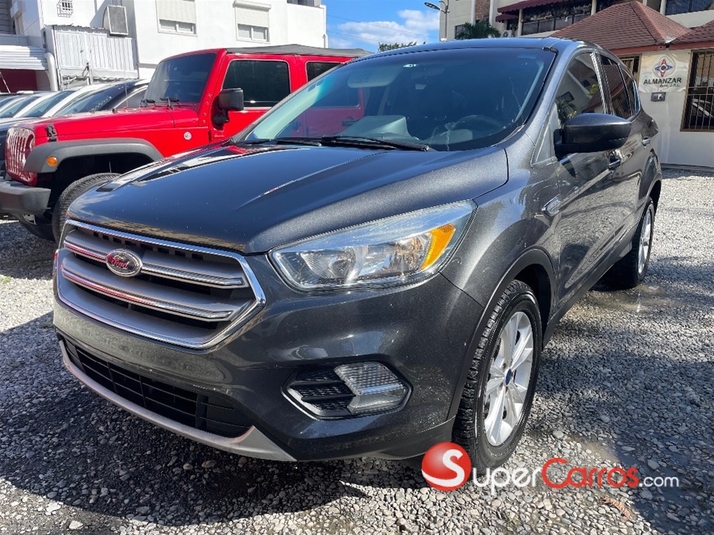 2017 Ford Escape SE