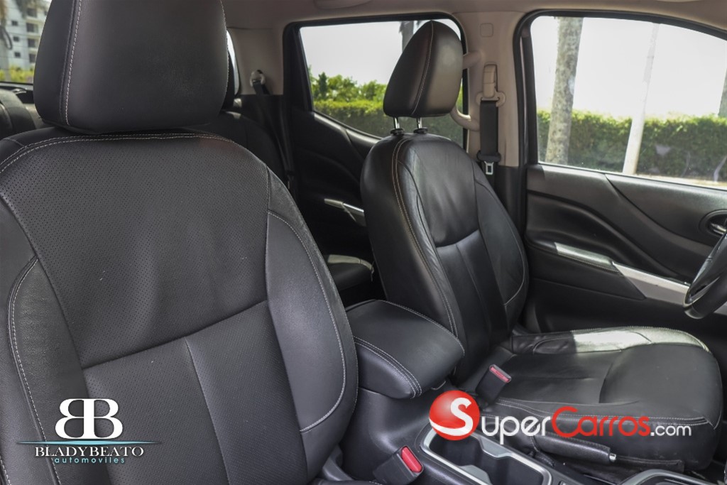 2020 Nissan Frontier LE — foto 5 / 11