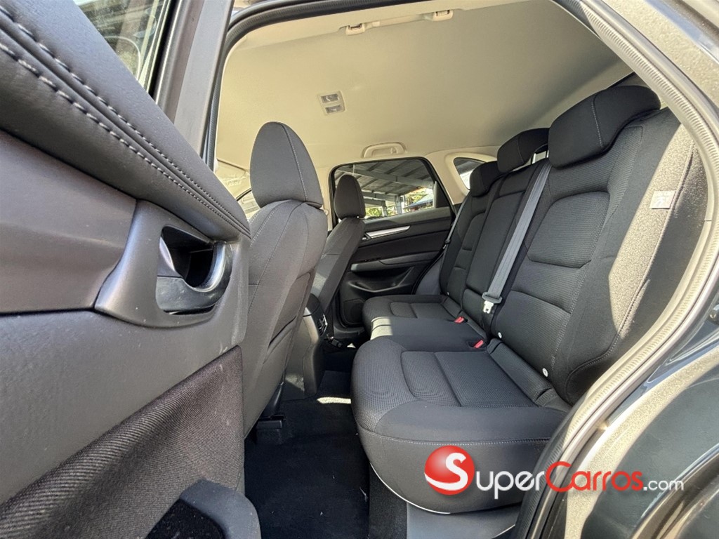2026 Mazda CX-5 CE — foto 4 / 8