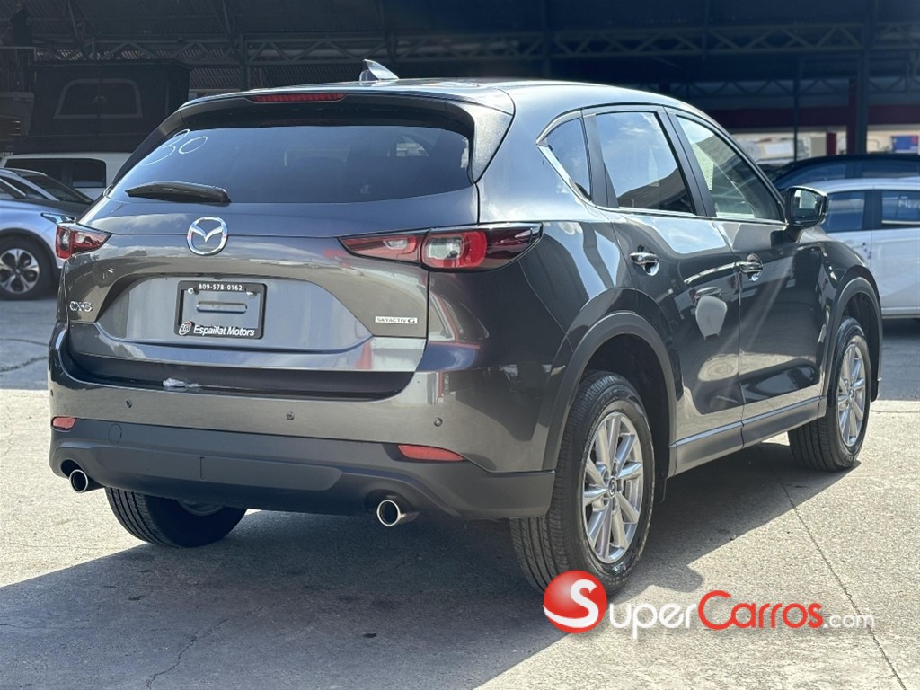 2026 Mazda CX-5 CE — foto 5 / 8