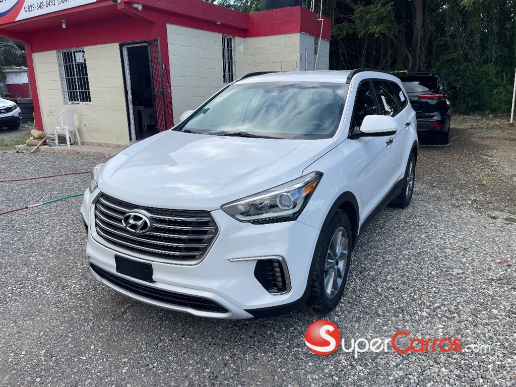 2019 Hyundai Grand Santa Fe — foto 2 / 10