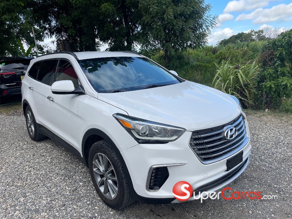2019 Hyundai Grand Santa Fe — foto 3 / 10