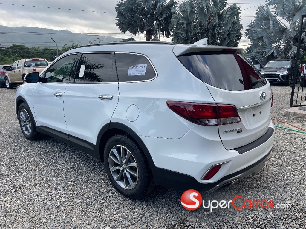 2019 Hyundai Grand Santa Fe — foto 6 / 10