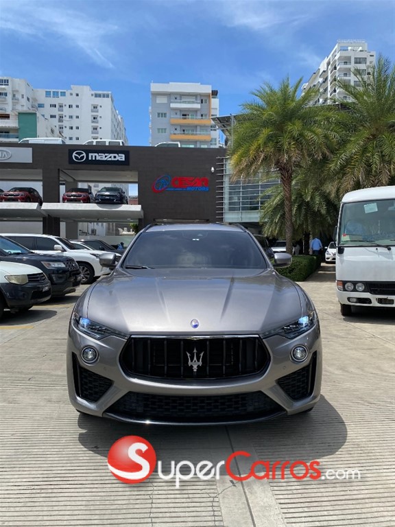 2021 Maserati Levante SQ4 — foto 2 / 7