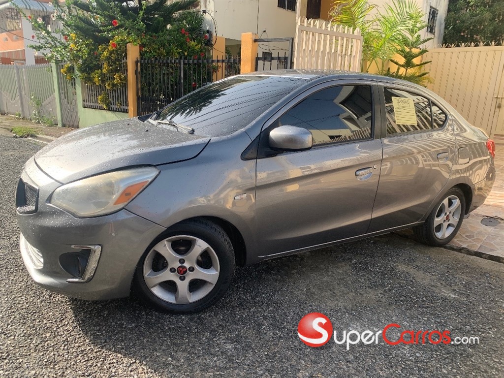 2017 Mitsubishi Motors Mirage G4