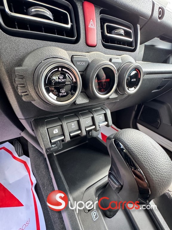 2025 Suzuki Jimny — foto 8 / 11