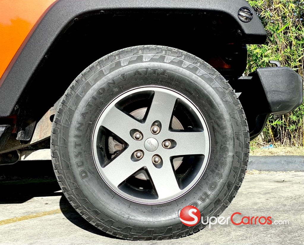 2010 Jeep Wrangler Unlimited — foto 3 / 12