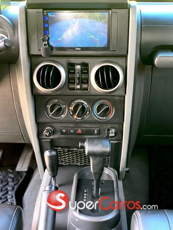 2010 Jeep Wrangler Unlimited — foto 5 / 12