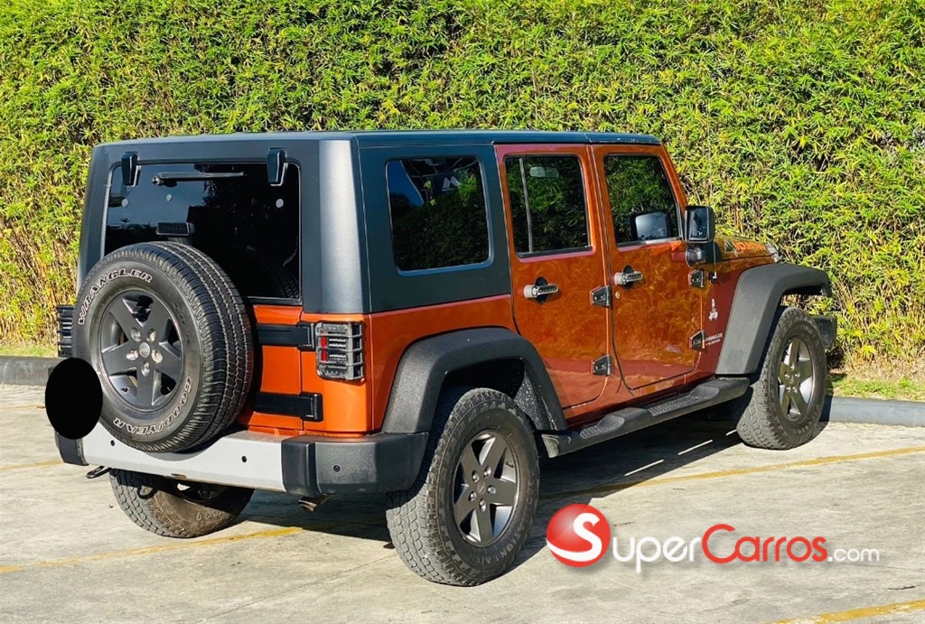2010 Jeep Wrangler Unlimited — foto 10 / 12