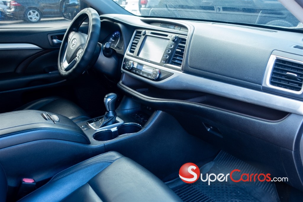2019 Toyota Highlander XLE — foto 4 / 12