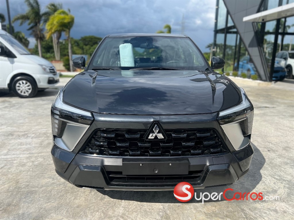 2025 Mitsubishi Motors Outlander Sport — foto 2 / 12
