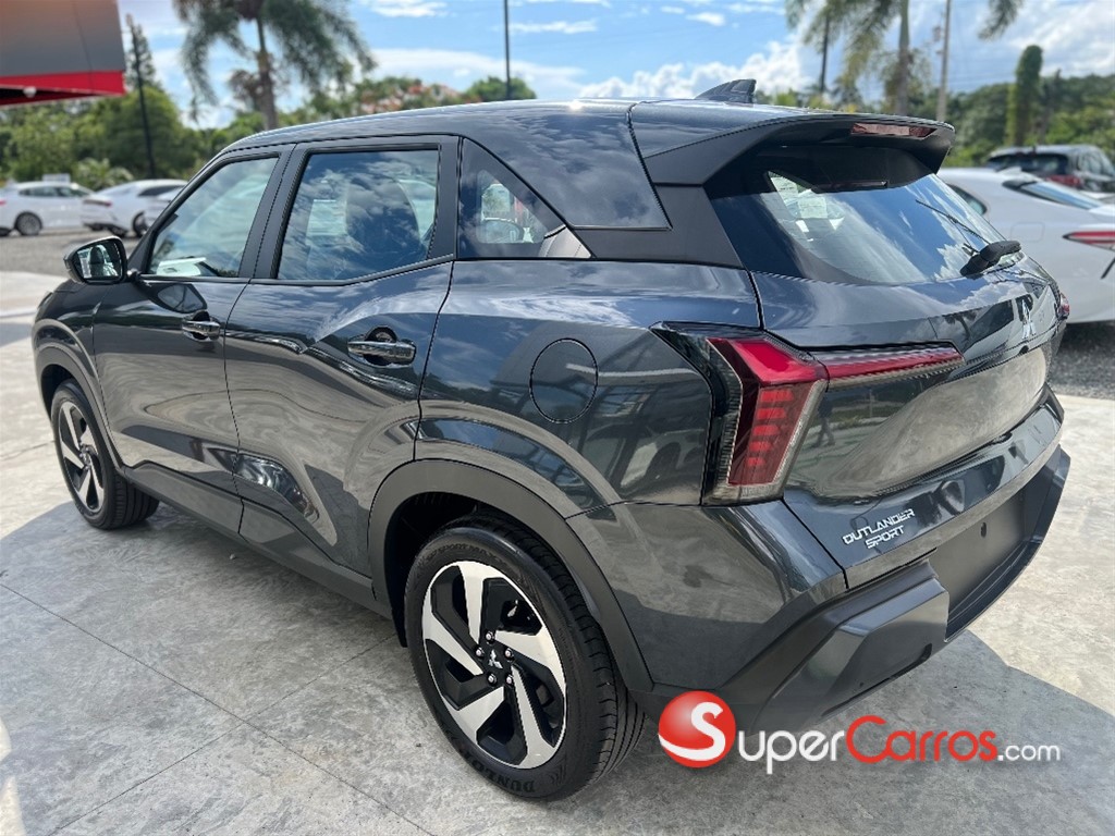2025 Mitsubishi Motors Outlander Sport — foto 5 / 12