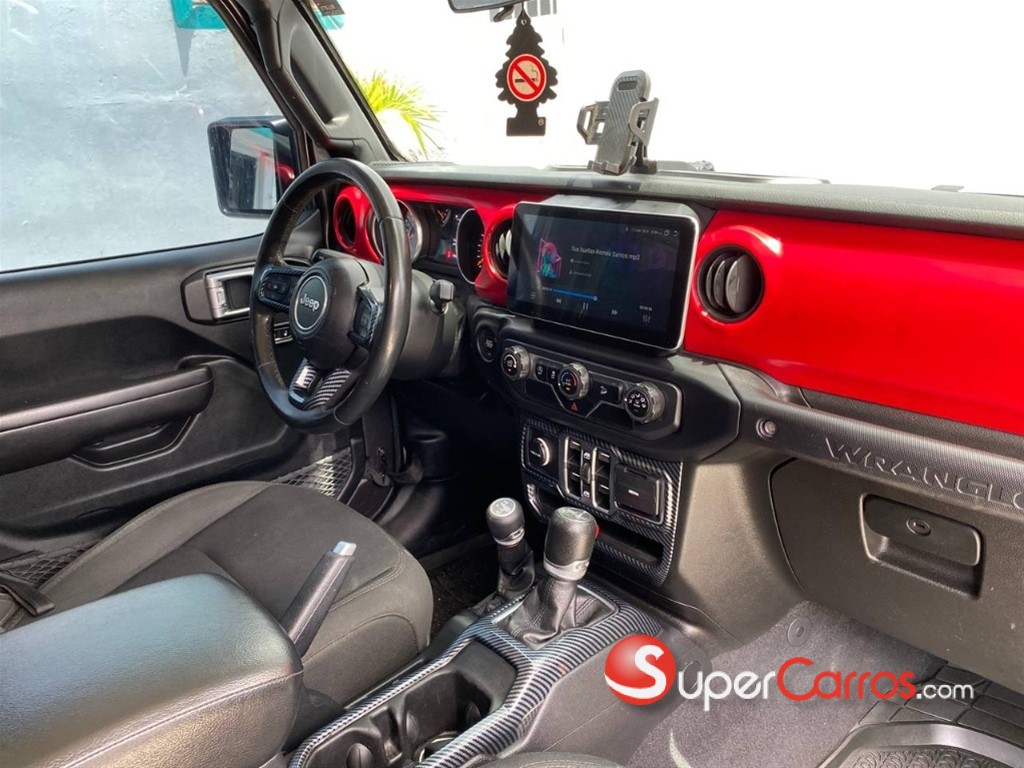 2018 Jeep Wrangler Ultimate Rubicon — foto 2 / 12