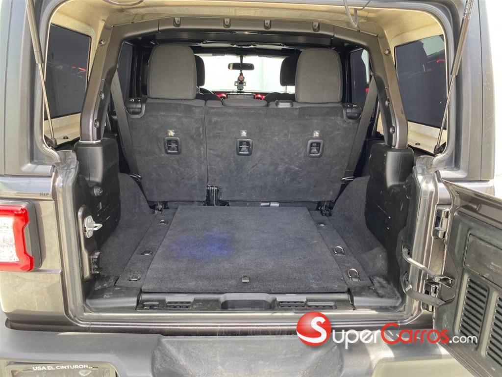 2018 Jeep Wrangler Ultimate Rubicon — foto 5 / 12