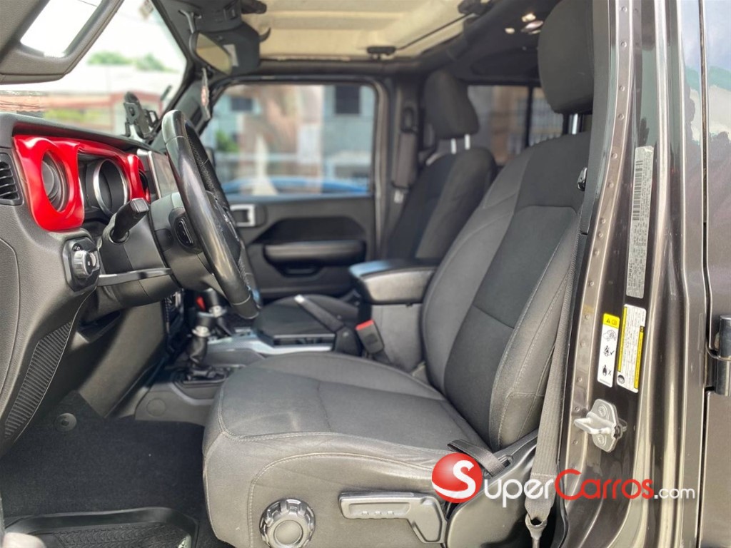 2018 Jeep Wrangler Ultimate Rubicon — foto 10 / 12