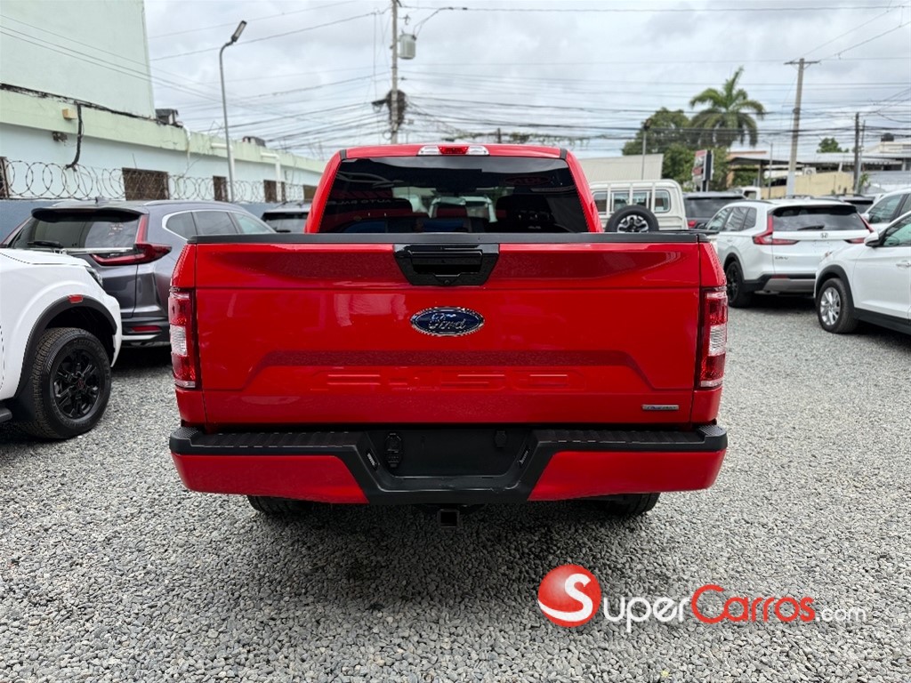 2020 Ford F 150 STX — foto 6 / 12
