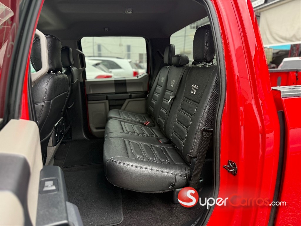 2020 Ford F 150 STX — foto 8 / 12