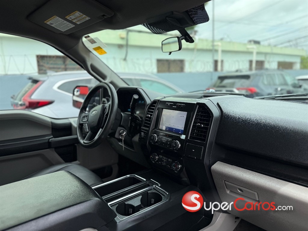2020 Ford F 150 STX — foto 11 / 12