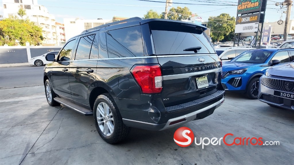 2022 Ford Expedition — foto 4 / 11