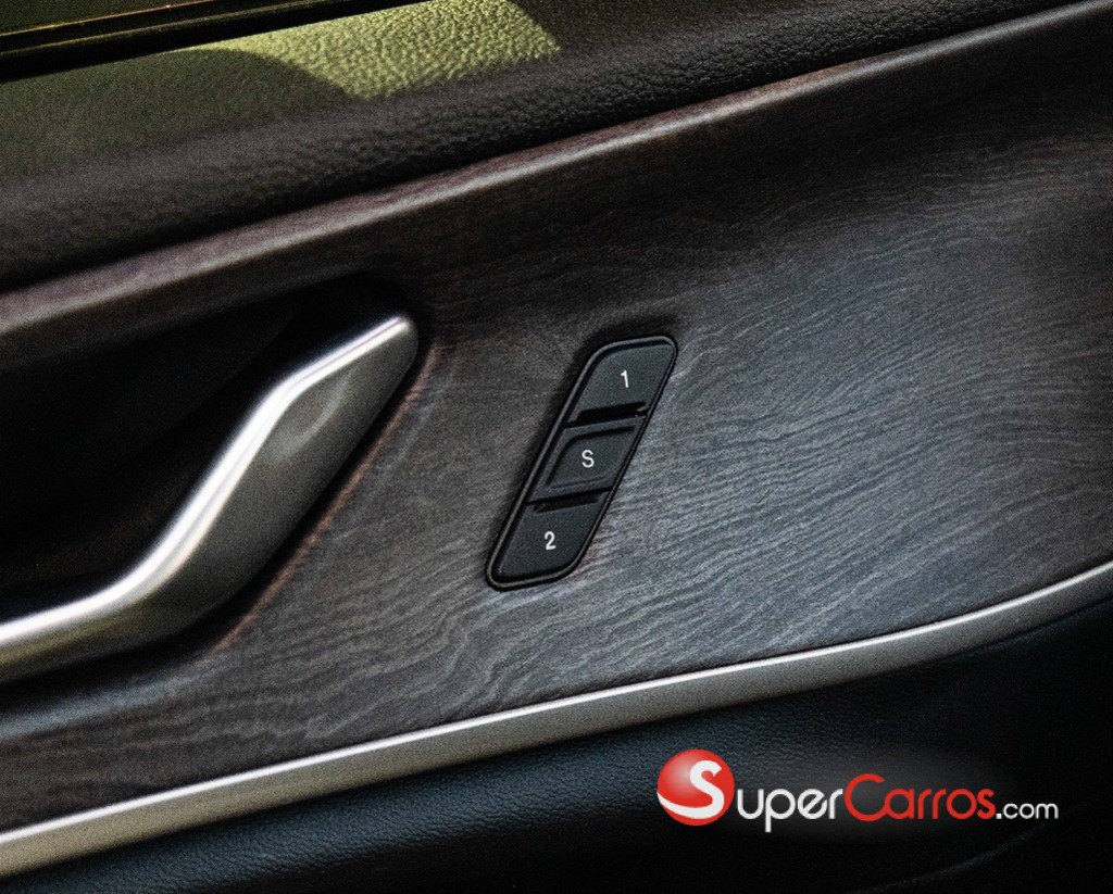 2022 Jeep Grand Cherokee L Limited — foto 10 / 12
