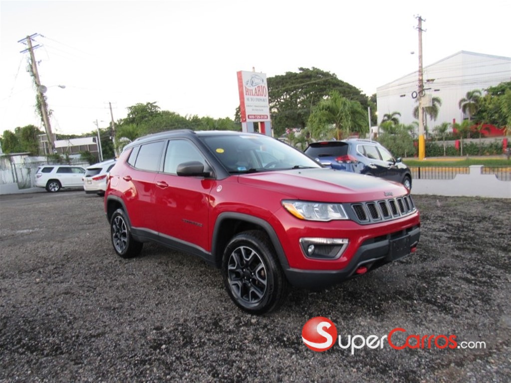 2019 Jeep Compass TrailHawk — foto 2 / 12