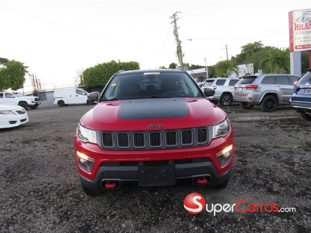 2019 Jeep Compass TrailHawk — foto 6 / 12