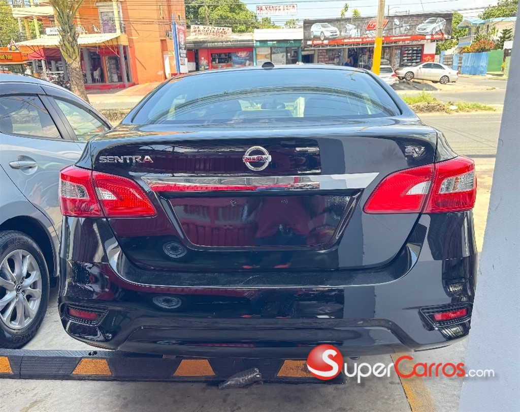 2019 Nissan Sentra — foto 3 / 7