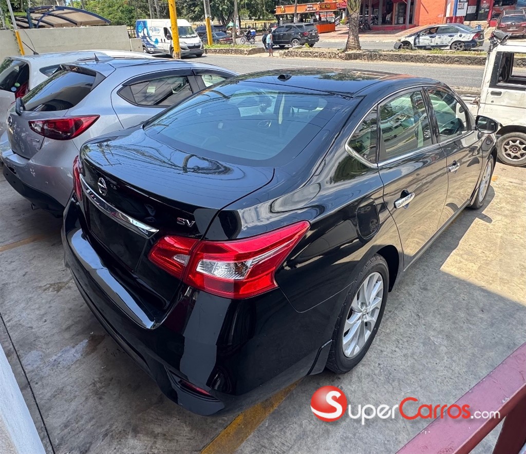 2019 Nissan Sentra — foto 4 / 7