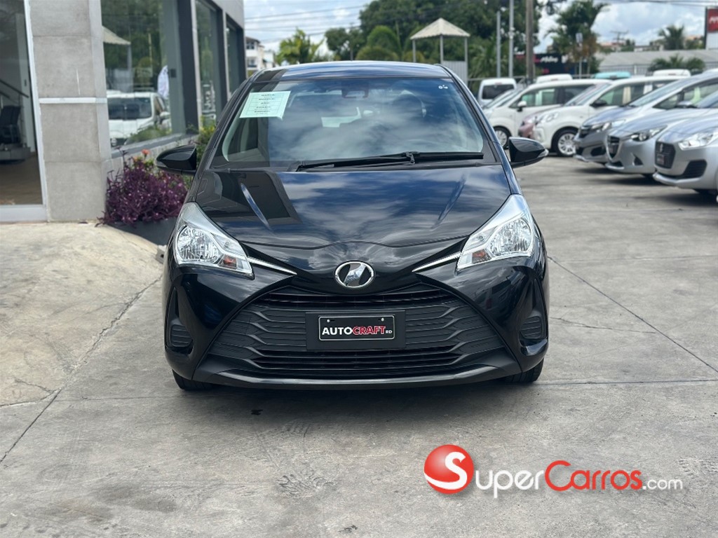 2019 Toyota VITZ — foto 2 / 9