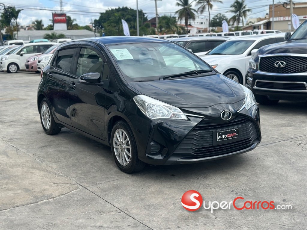 2019 Toyota VITZ — foto 4 / 9