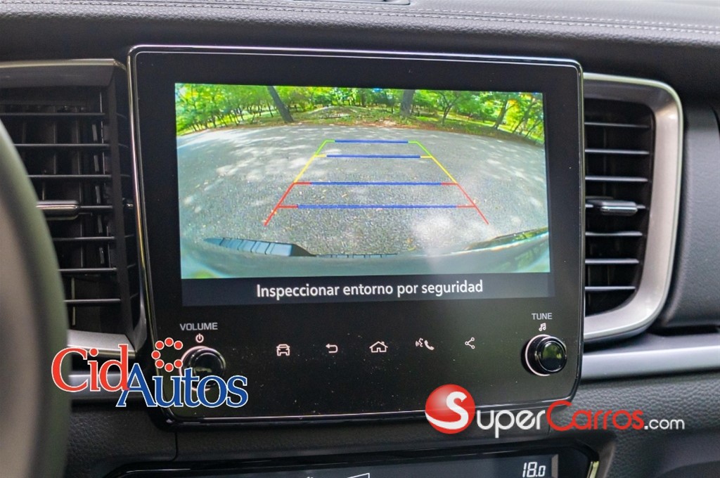 2027 Mazda BT-50 — foto 8 / 12