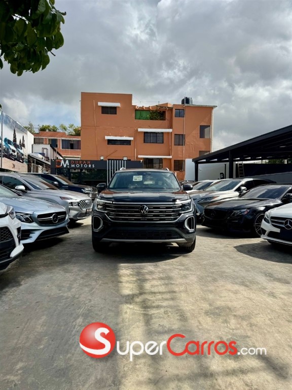 2024 Volkswagen Teramont — foto 2 / 12