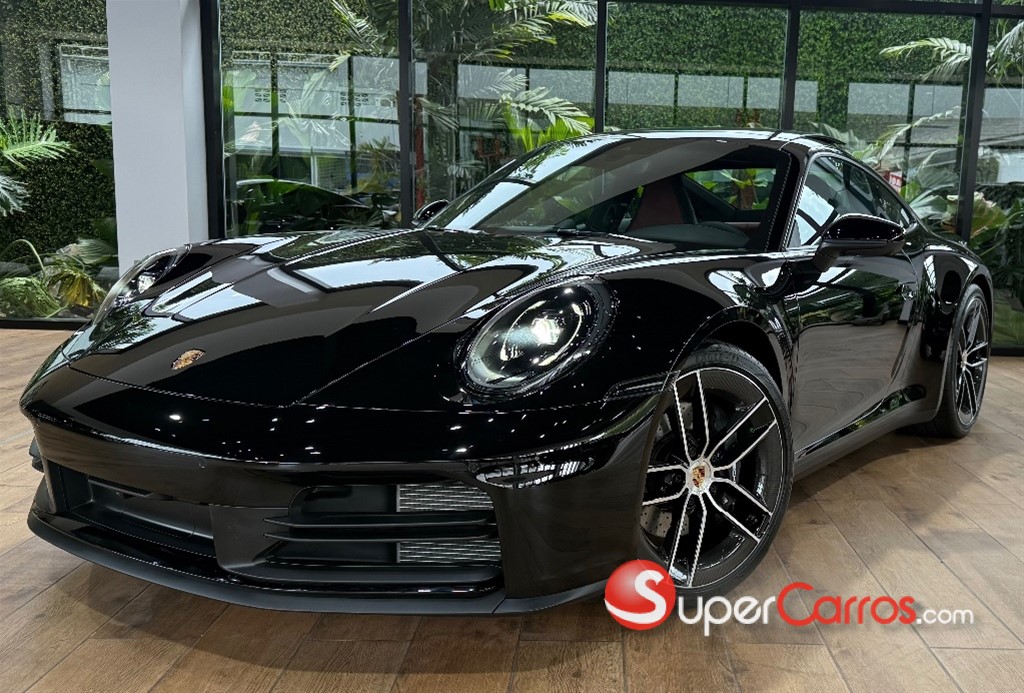 2025 Porsche 911 Carrera