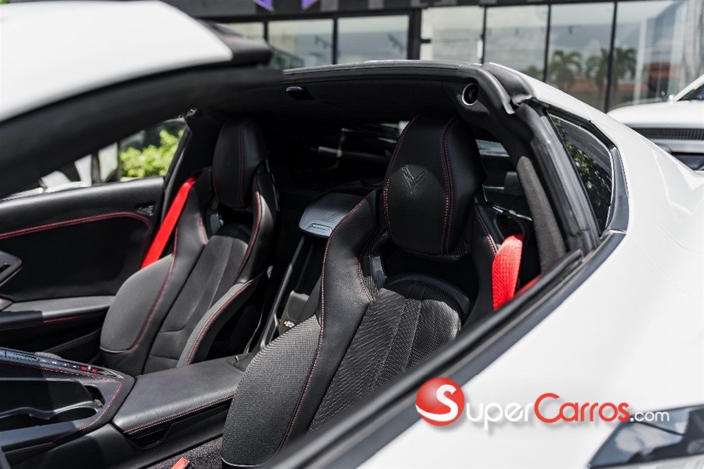 2020 Chevrolet Corvette Stingray 3LT — foto 2 / 8