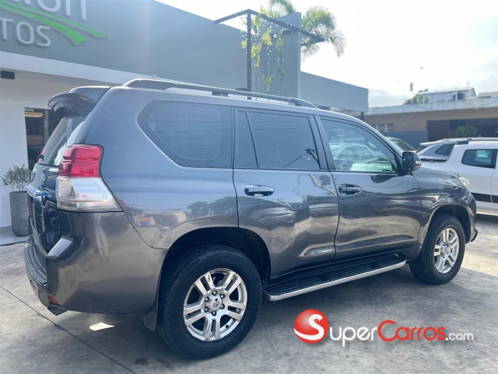 2011 Toyota Land Cruiser Prado — foto 3 / 11