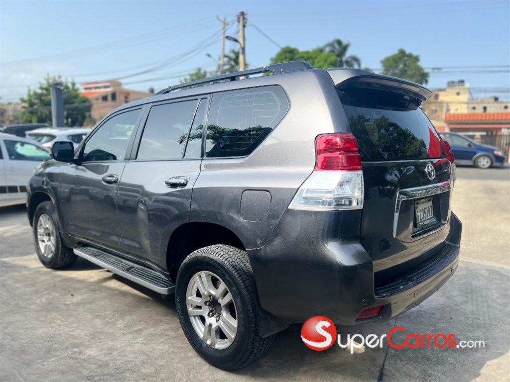2011 Toyota Land Cruiser Prado — foto 5 / 11