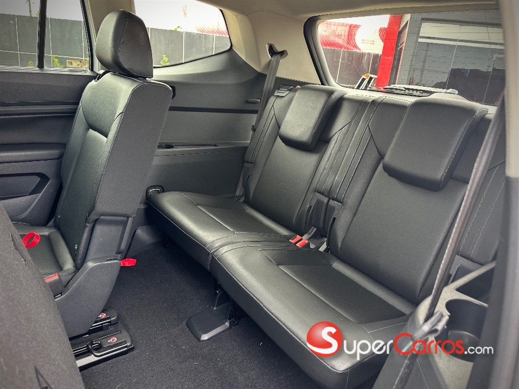 2019 Volkswagen Atlas SEL — foto 10 / 12