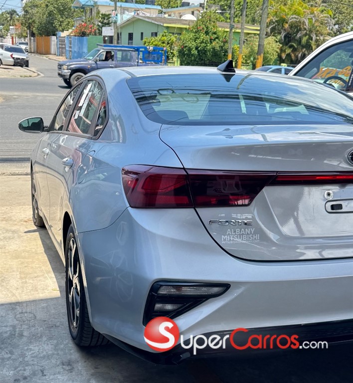 2021 Kia Forte — foto 4 / 8