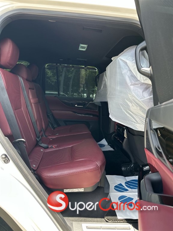 2025 Lexus LX 700 H Urban — foto 5 / 5