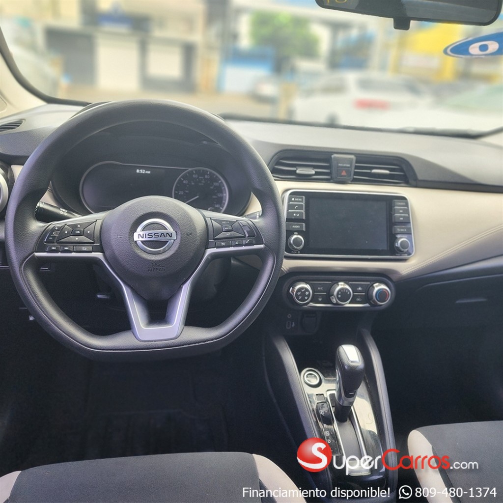 2020 Nissan Versa SV — foto 7 / 11