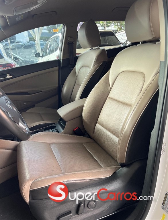 2021 Hyundai Tucson LIMITED — foto 5 / 10