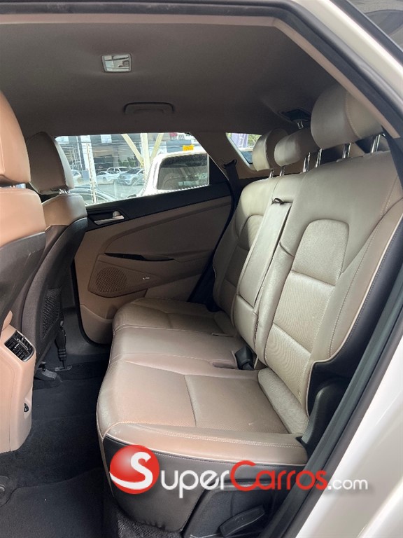 2021 Hyundai Tucson LIMITED — foto 6 / 10