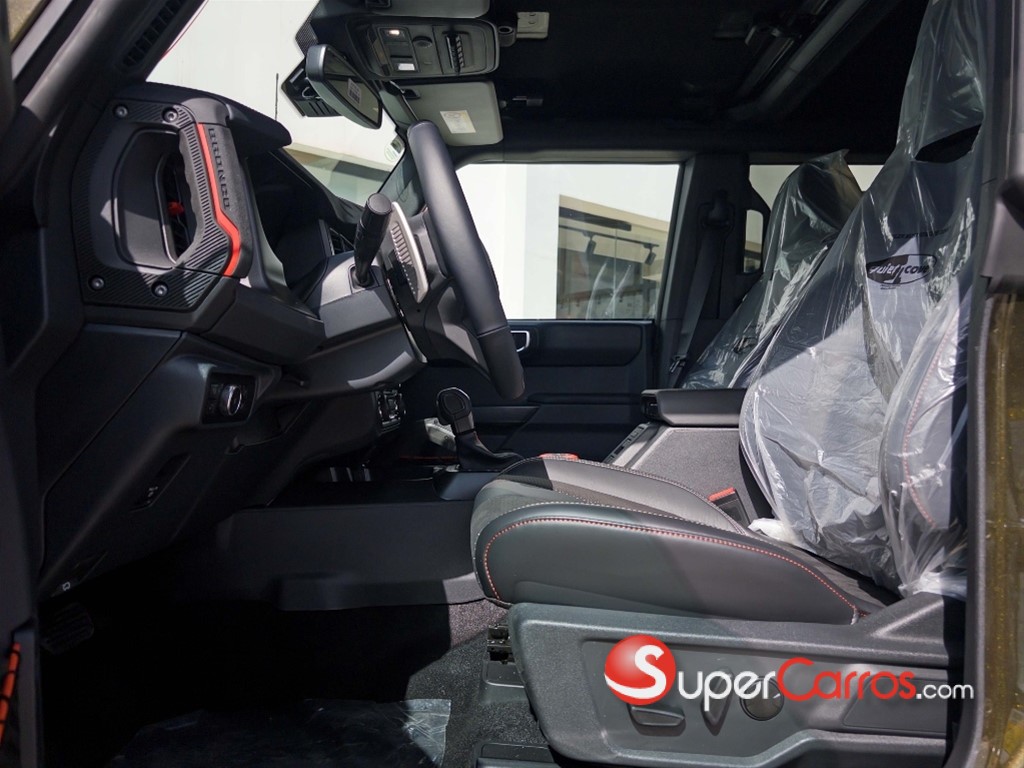 2025 Ford Bronco Raptor — foto 4 / 9