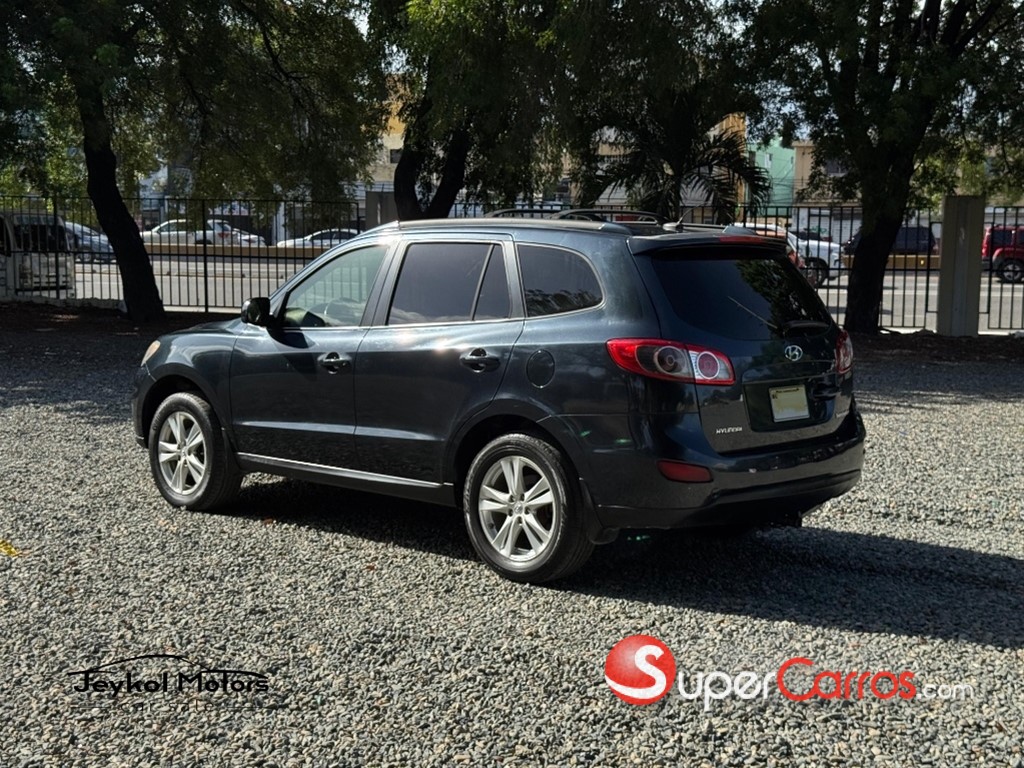 2011 Hyundai Santa Fe — foto 5 / 11