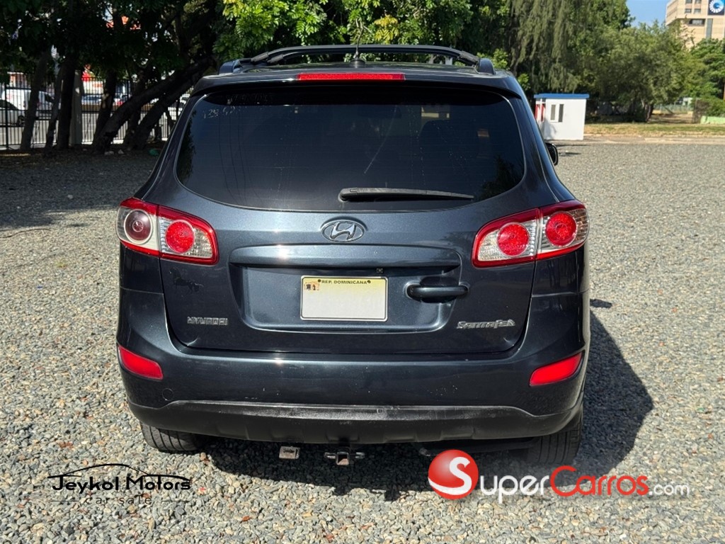 2011 Hyundai Santa Fe — foto 6 / 11