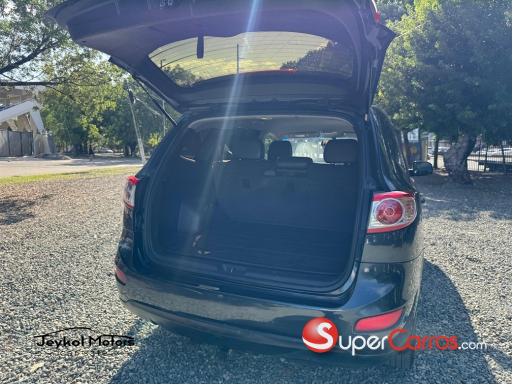 2011 Hyundai Santa Fe — foto 7 / 11