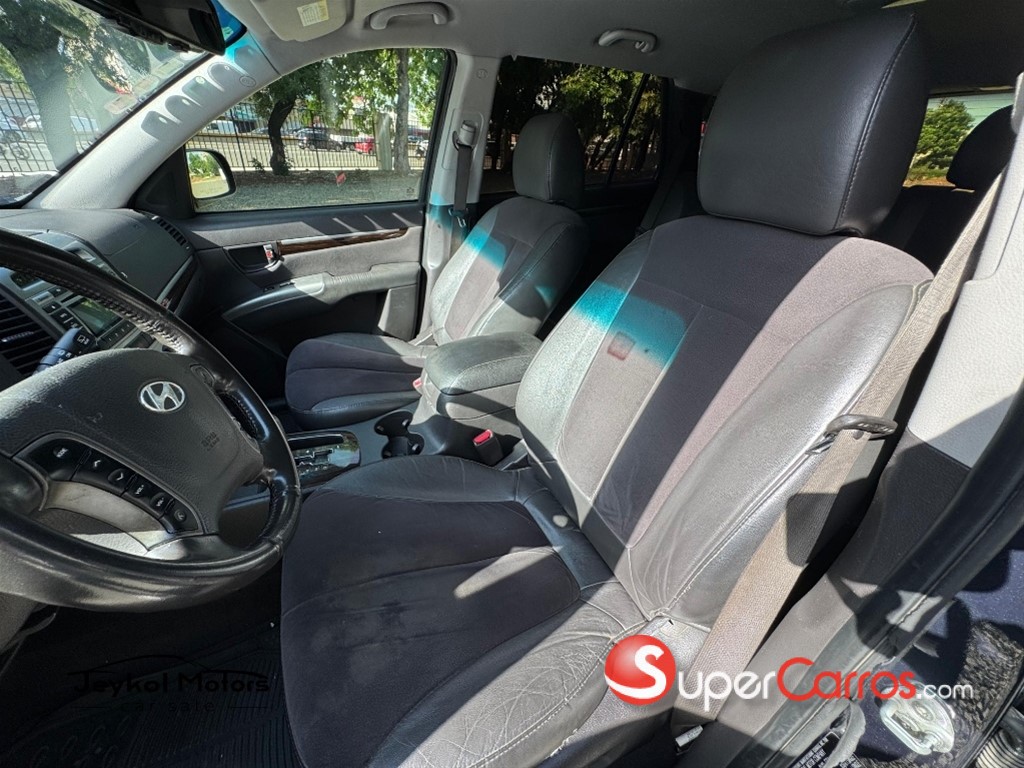 2011 Hyundai Santa Fe — foto 10 / 11